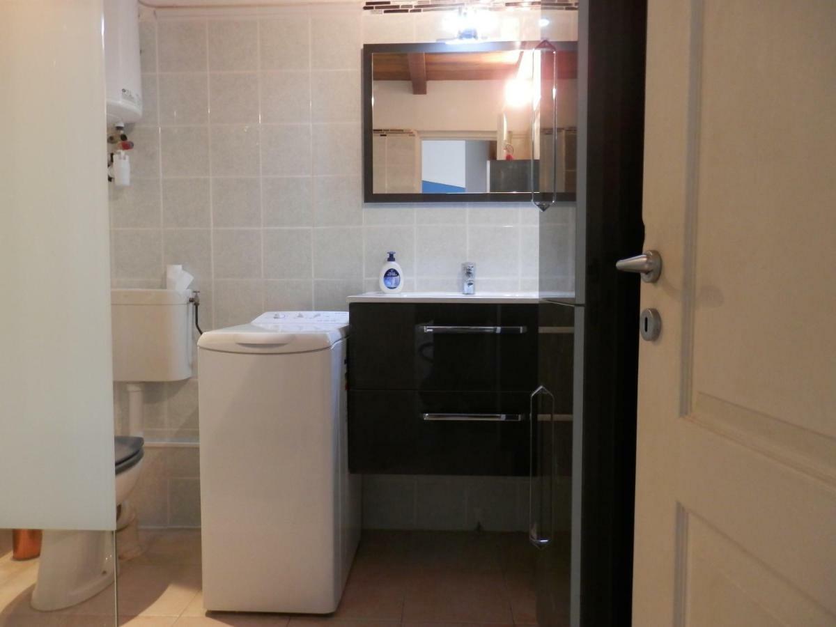 Residence Mare Turchinu Монтичело Екстериор снимка
